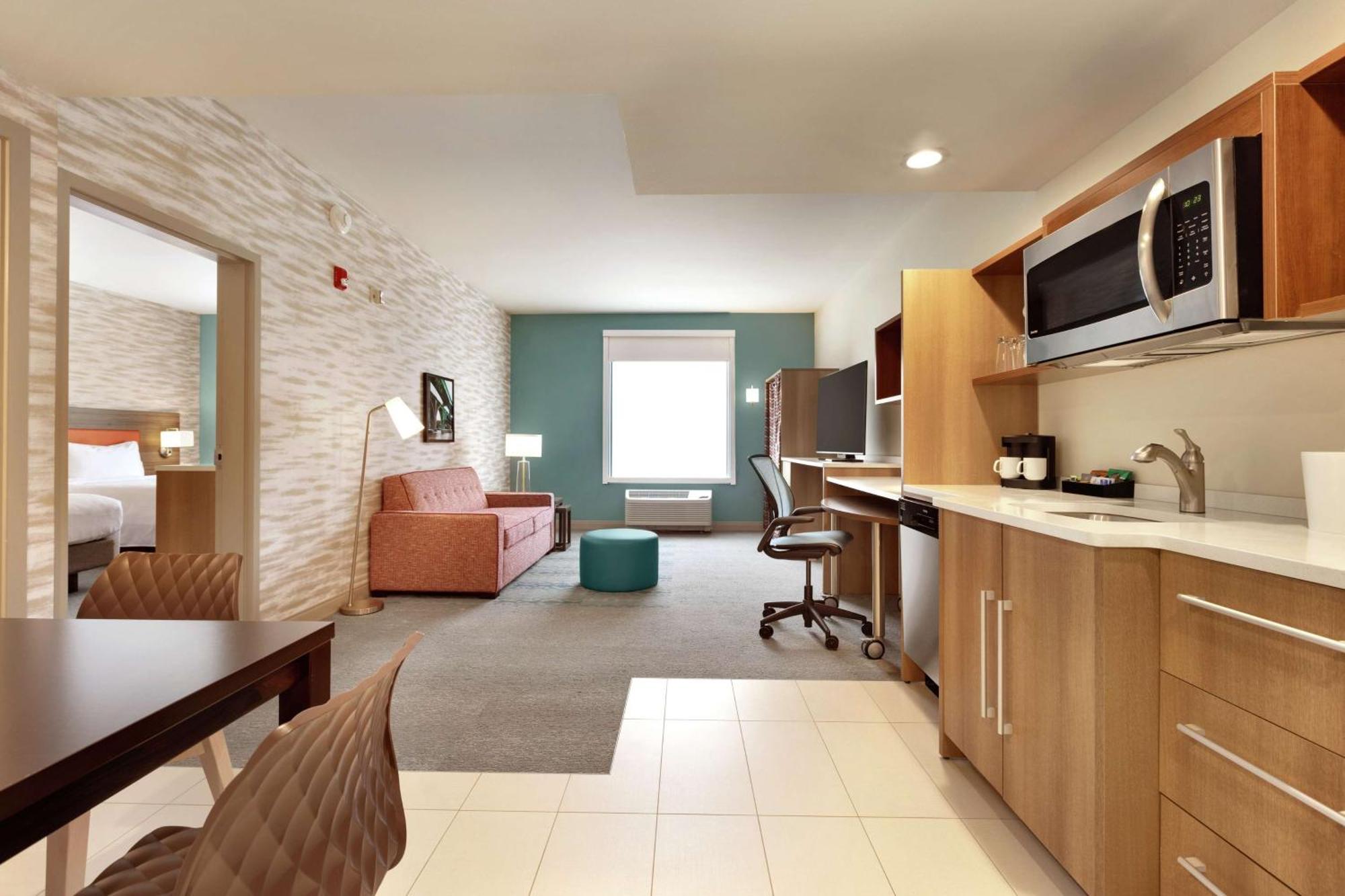 Hotel Home2 By Hilton New Brunswick, Nj 3*